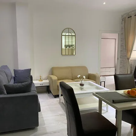 Precioso Y Acogedor En Pleno Centro De Apartamento *